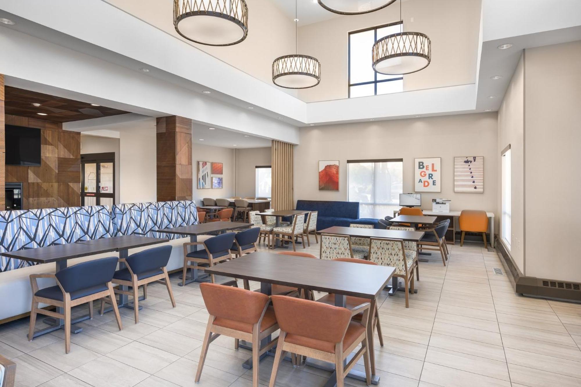 Holiday Inn Express Belgrade-Bozeman Area By Ihg Kültér fotó